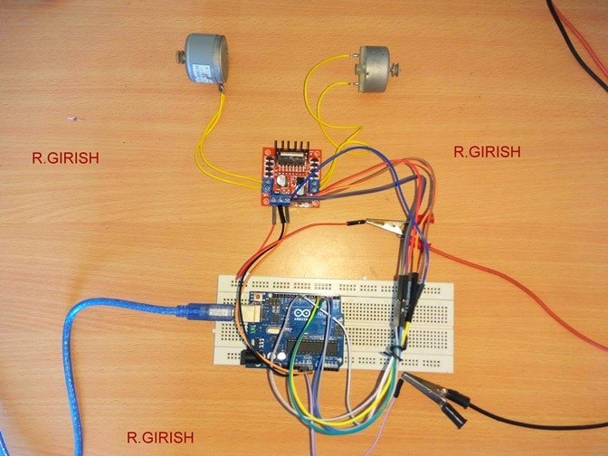 Arduino原型电机驱动电路采用L298N模块。